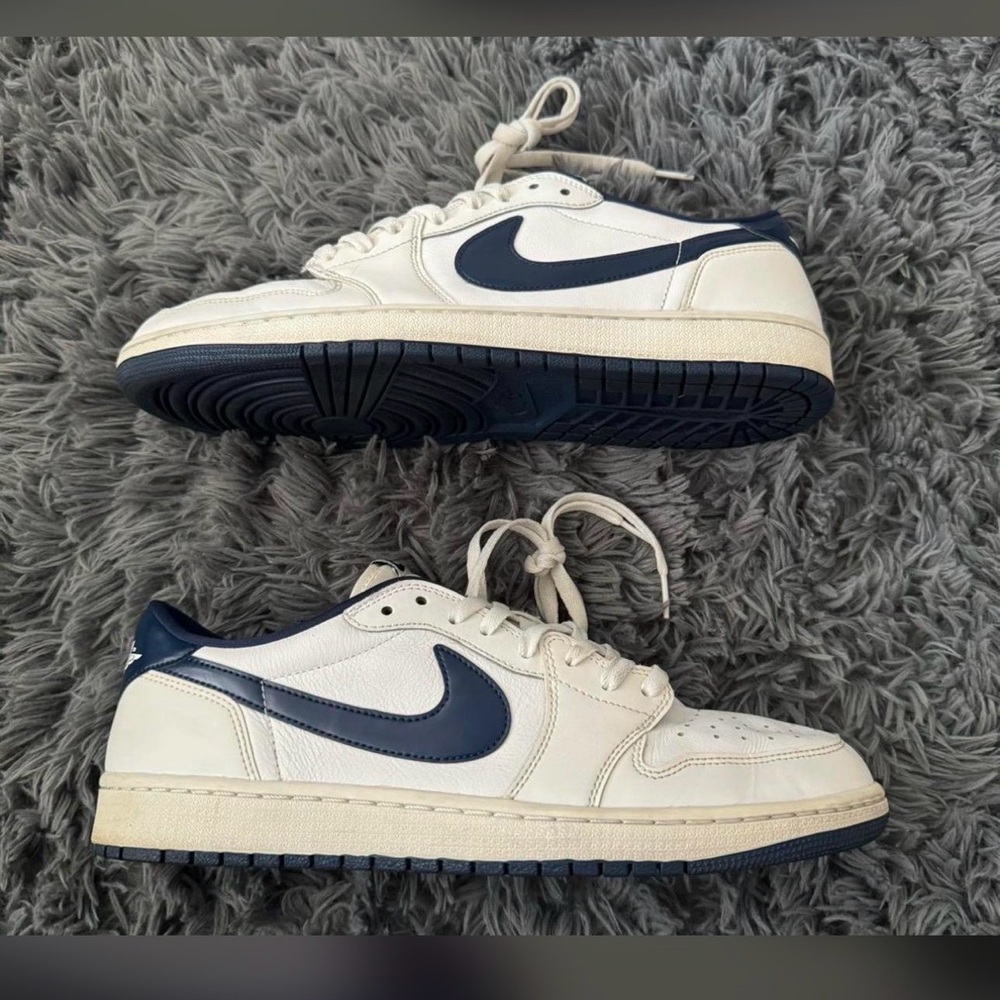 Nike Air Jordan 1 Low White and Blue Shoes Size 12